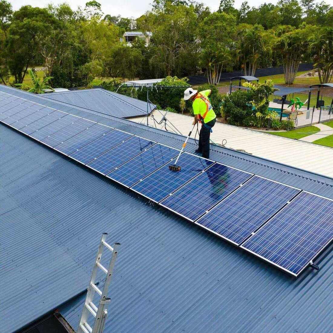 Solar Panel Cleaning